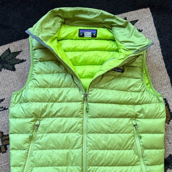 Green Patagonia Down Sweater Vest Size M, 9/10 condition - Picture 3 of 15